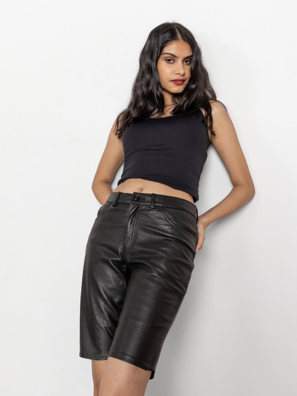 LEATHER Shorts Vintage Black Women Low Rise / 38 Inch Hips